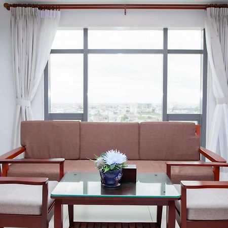 Ban Ban Hotel Phnom Penh Bagian luar foto