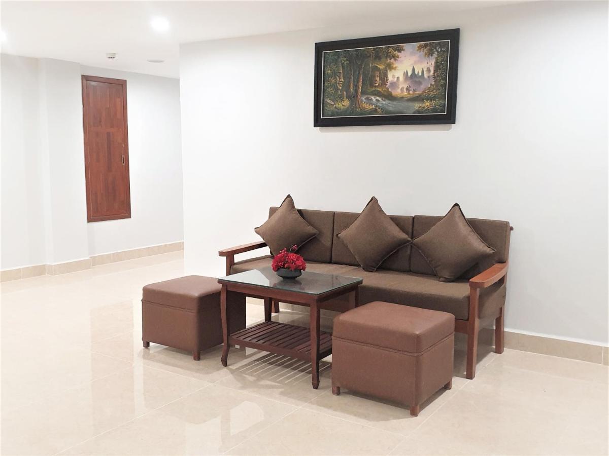 Ban Ban Hotel Phnom Penh Bagian luar foto
