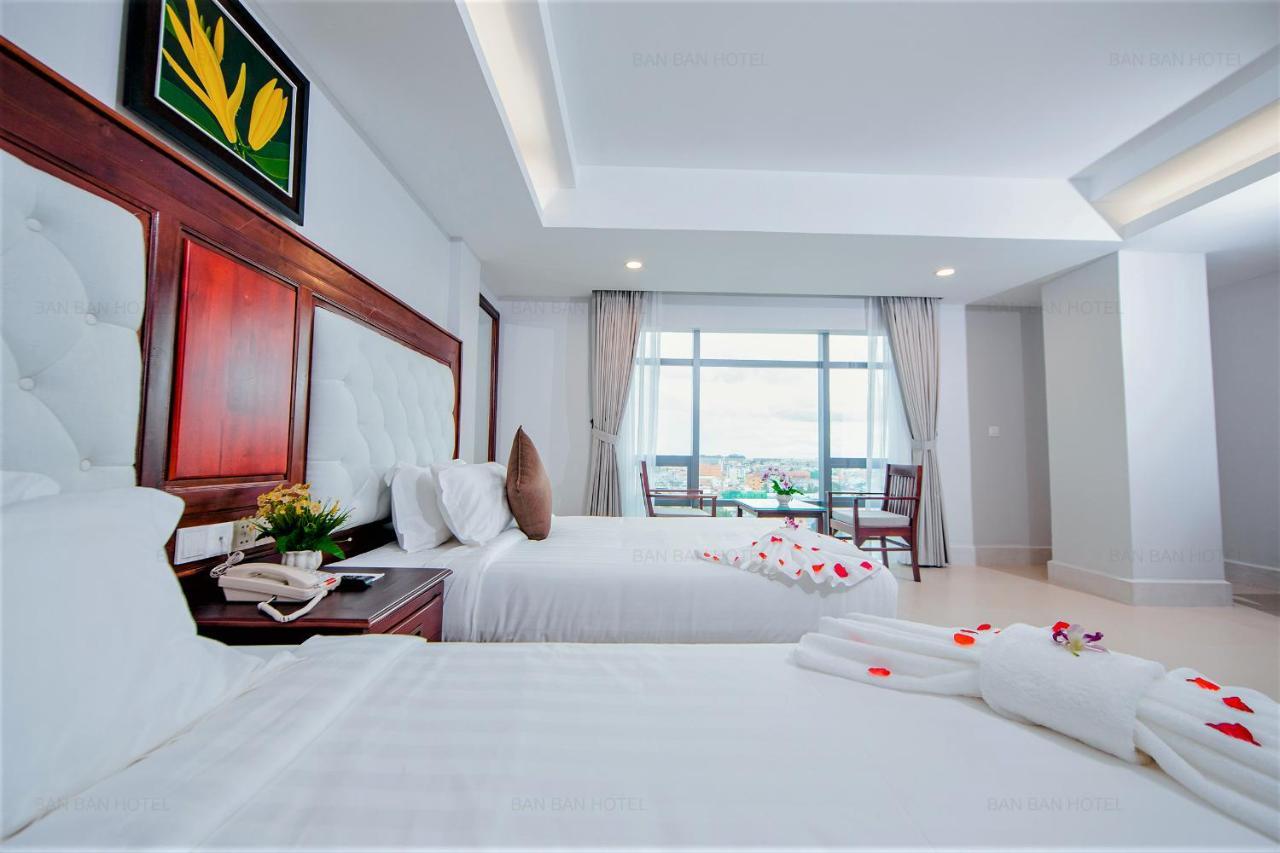 Ban Ban Hotel Phnom Penh Bagian luar foto